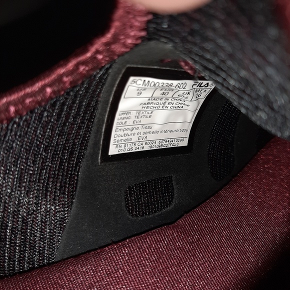 FILA Burgundy running shoes - Picture 5 of 8